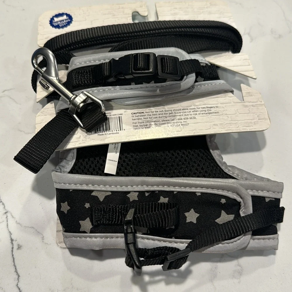 Cat harness and leash